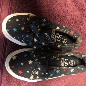 new WOT girls shoes size 9/10